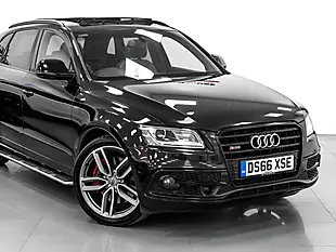 Used 2016 Audi SQ5 Plus Panther Black - Interior and Exterior details 9