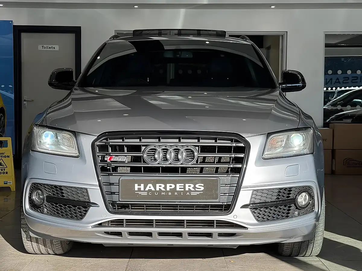 Used 2016 Audi SQ5 Plus Special Edition Silver - Interior and Exterior details 2