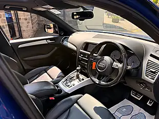 Used 2016 Audi SQ5 Sepang Blue - Interior and Exterior details 15