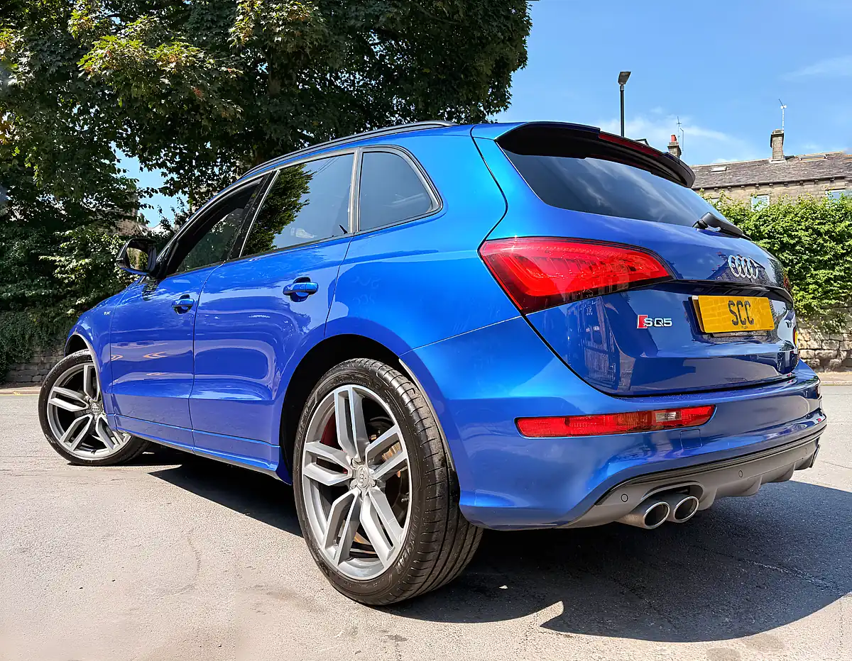 Used 2016 Audi SQ5 Sepang Blue - Interior and Exterior details 8