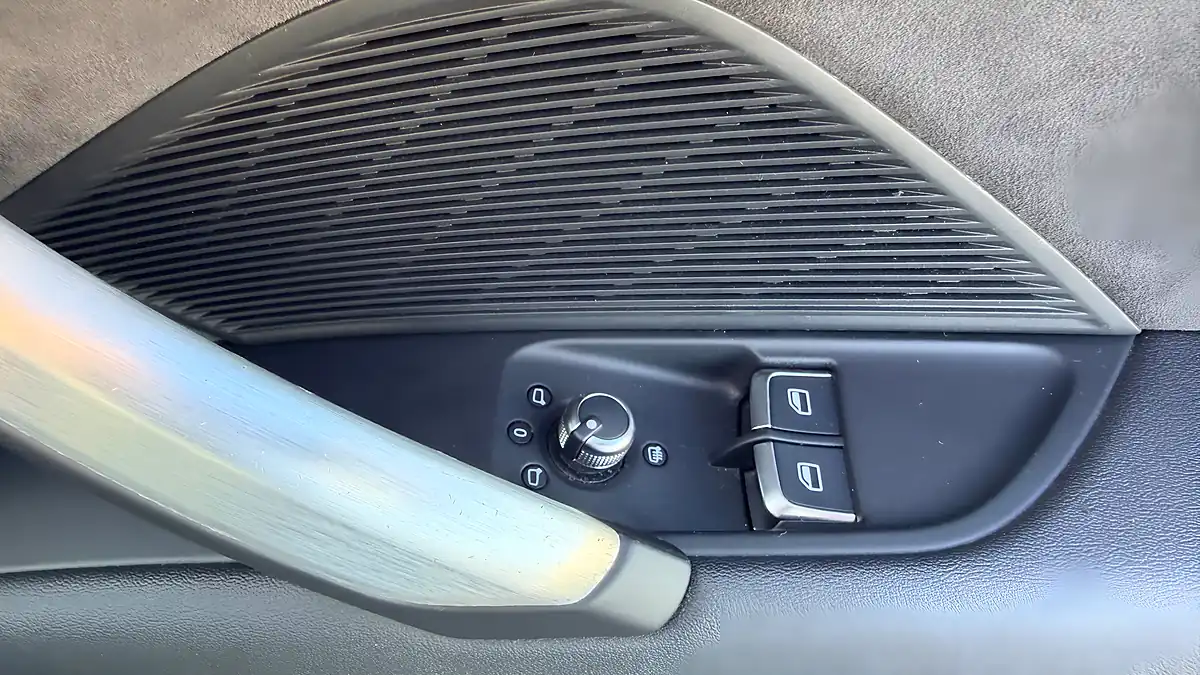 Used 2016 Audi Tt S Line Grey - Interior and Exterior details 14