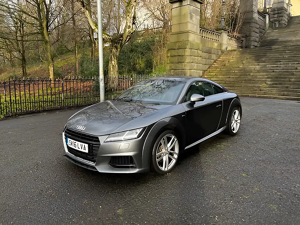 Used 2016 Audi Tt S Line Grey - Interior and Exterior details 17