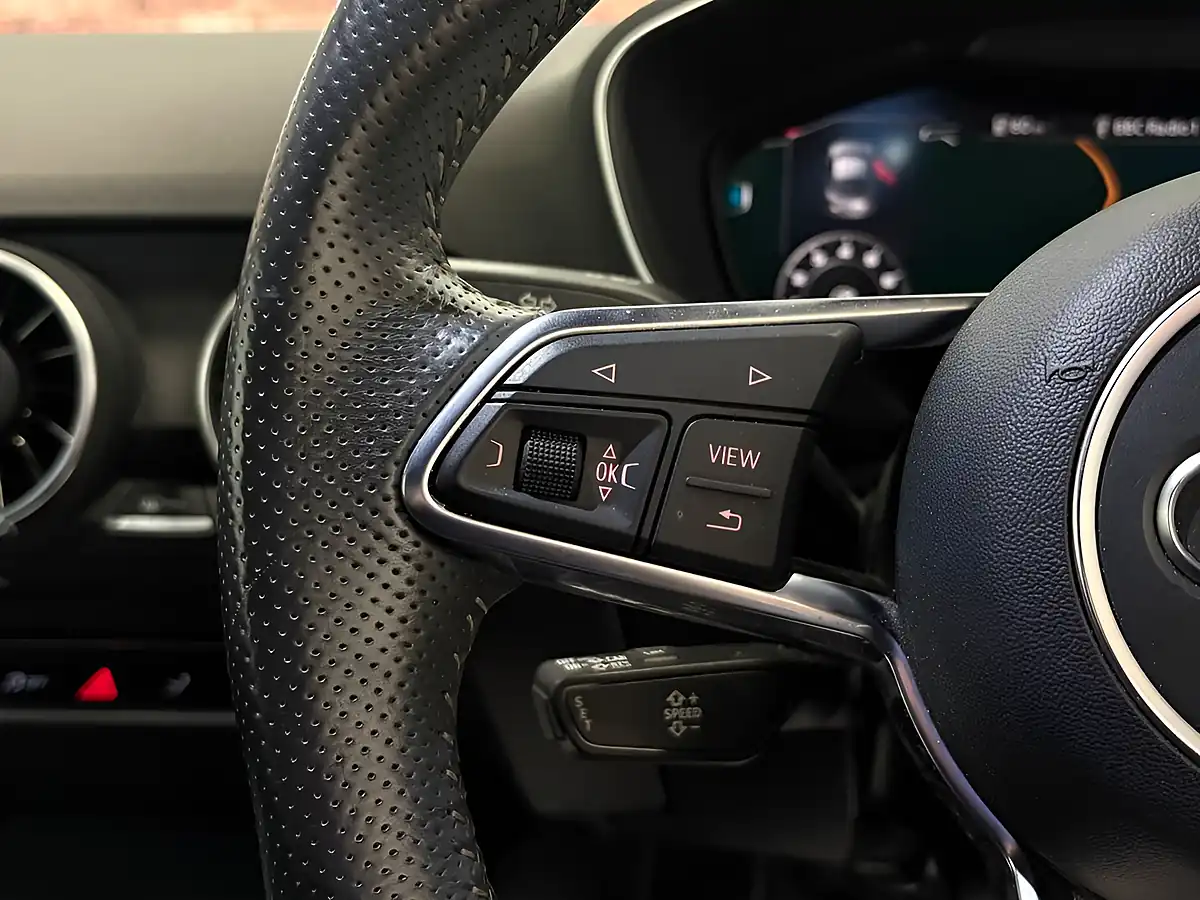 Used 2016 Audi Tt S Line Ibis White - Interior and Exterior details 18