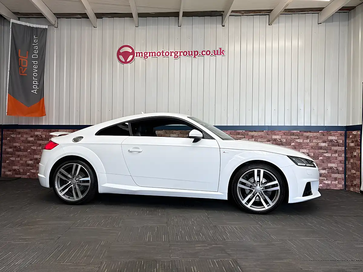 Used 2016 Audi Tt S Line Ibis White - Interior and Exterior details 8