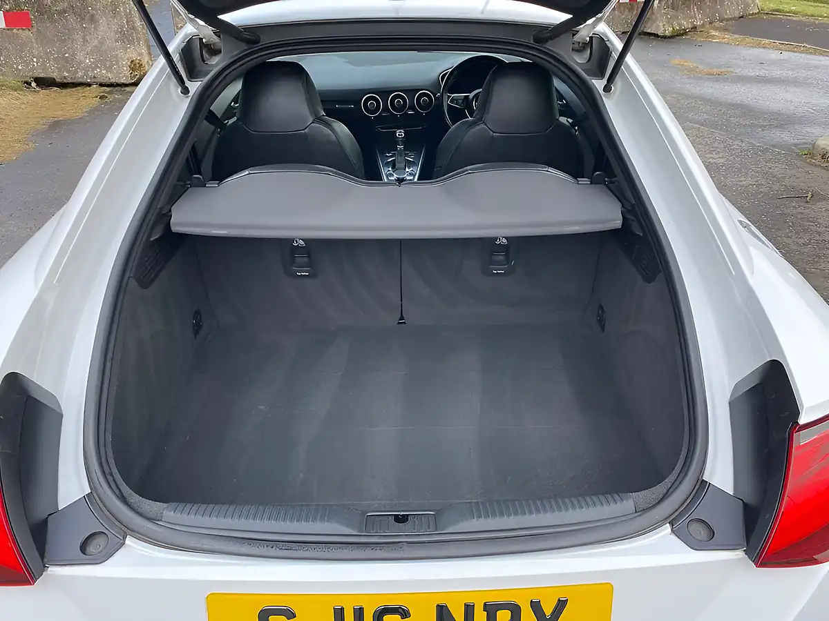 Used 2016 Audi Tt S Line White - Interior and Exterior details 11