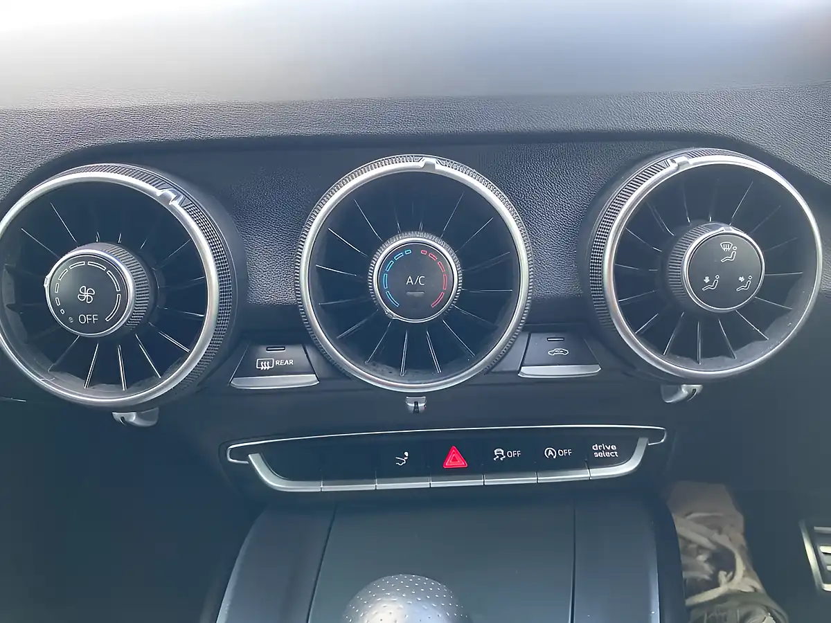 Used 2016 Audi Tt S Line White - Interior and Exterior details 20