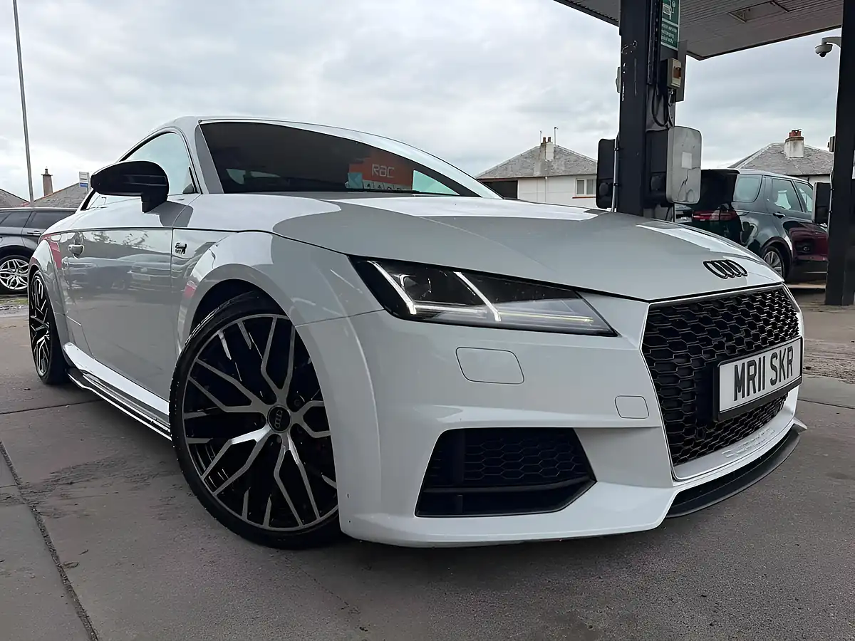 Used 2016 Audi Tt S Line White - Front View