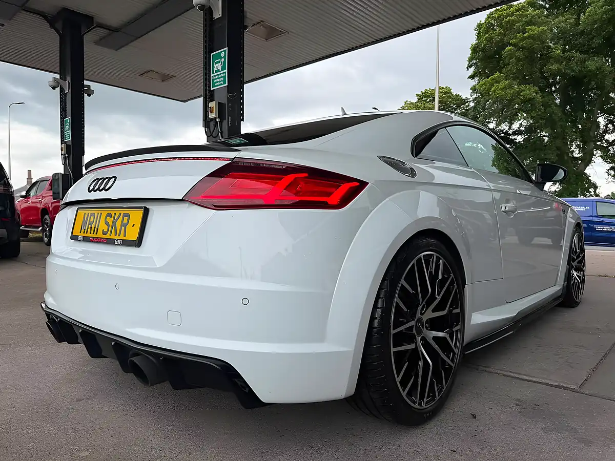 Used 2016 Audi Tt S Line White - Interior and Exterior details 4