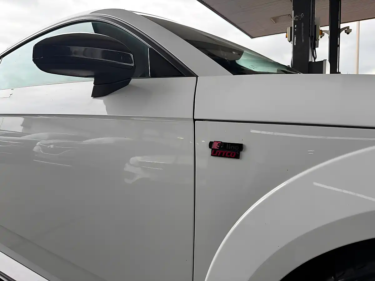 Used 2016 Audi Tt S Line White - Interior and Exterior details 9