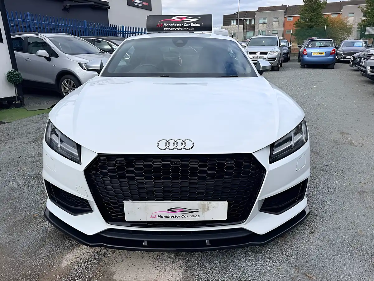 Used 2016 Audi Tt S Line White - Interior and Exterior details 11
