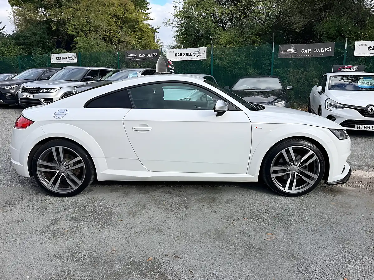Used 2016 Audi Tt S Line White - Interior and Exterior details 4
