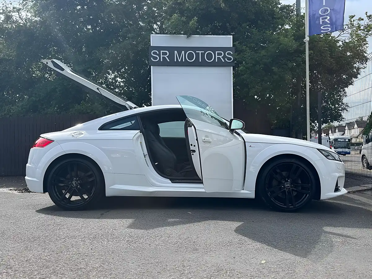 Used 2016 Audi Tt S Line White - Interior and Exterior details 5