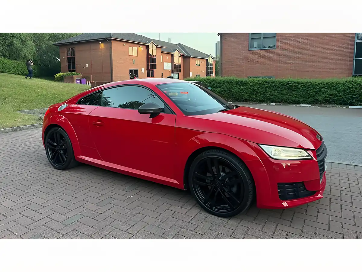 Used 2016 Audi Tt Sport Red - Interior and Exterior details 10