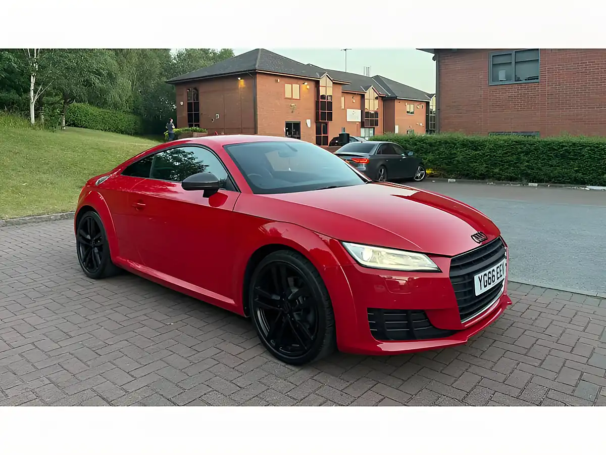 Used 2016 Audi Tt Sport Red - Interior and Exterior details 13