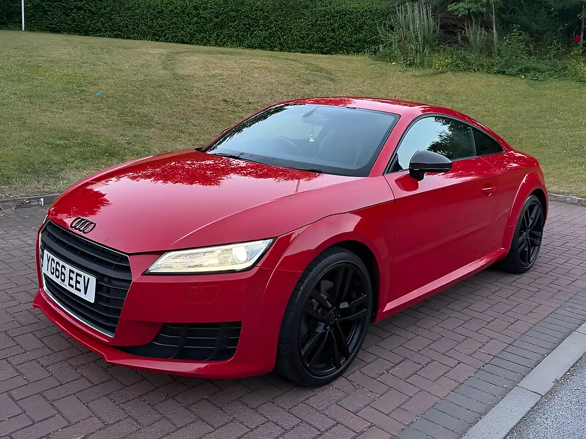 Used 2016 Audi Tt Sport Red - Interior and Exterior details 18