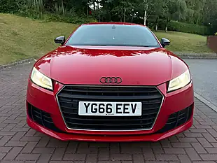 Used 2016 Audi Tt Sport Red - Interior and Exterior details 2