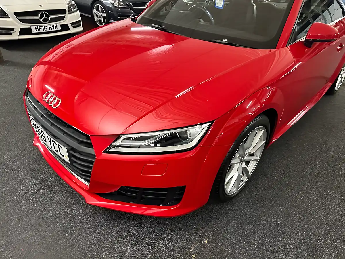 Used 2016 Audi Tt Sport Red - Interior and Exterior details 5