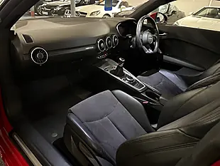 Used 2016 Audi Tt Sport Red - Interior and Exterior details 6