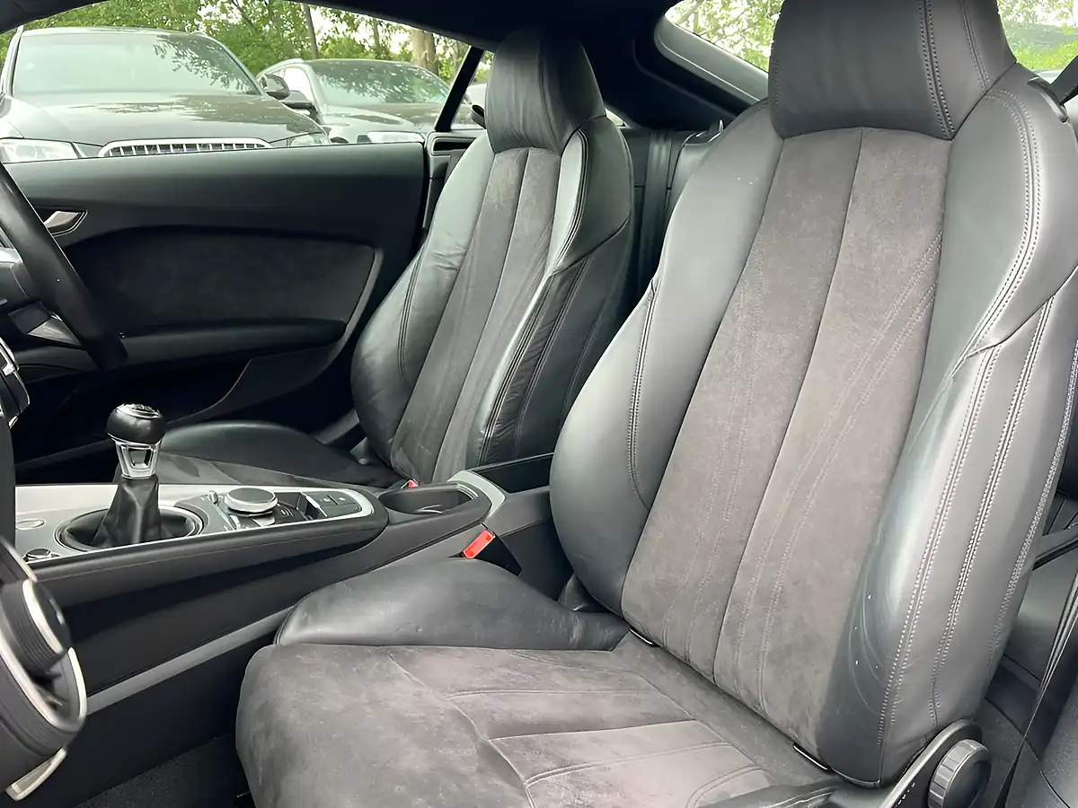 Used 2016 Audi Tt Sport White - Interior and Exterior details 14
