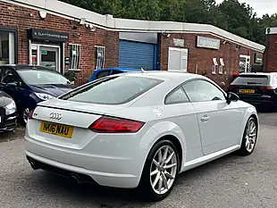 Used 2016 Audi Tt Sport White - Interior and Exterior details 3