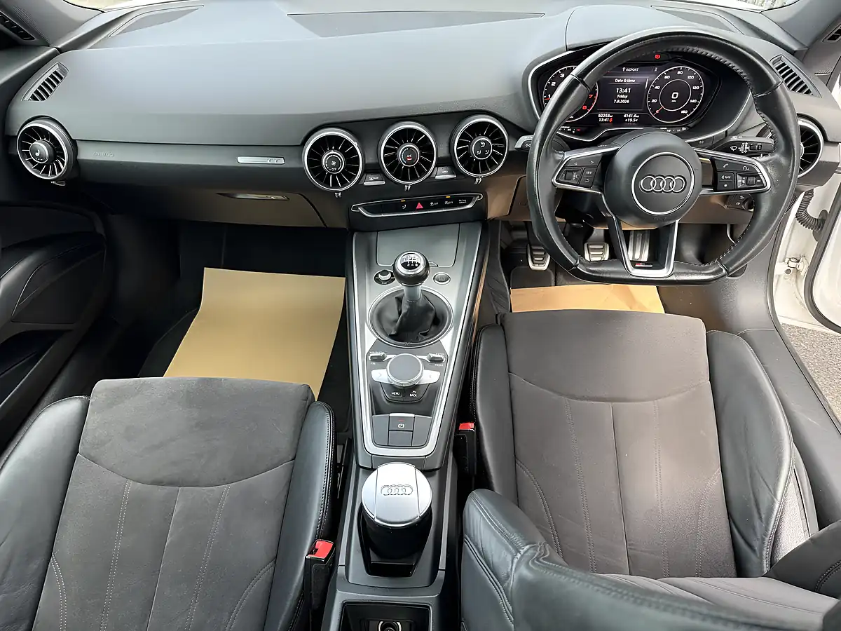Used 2016 Audi Tt Sport White - Interior and Exterior details 13