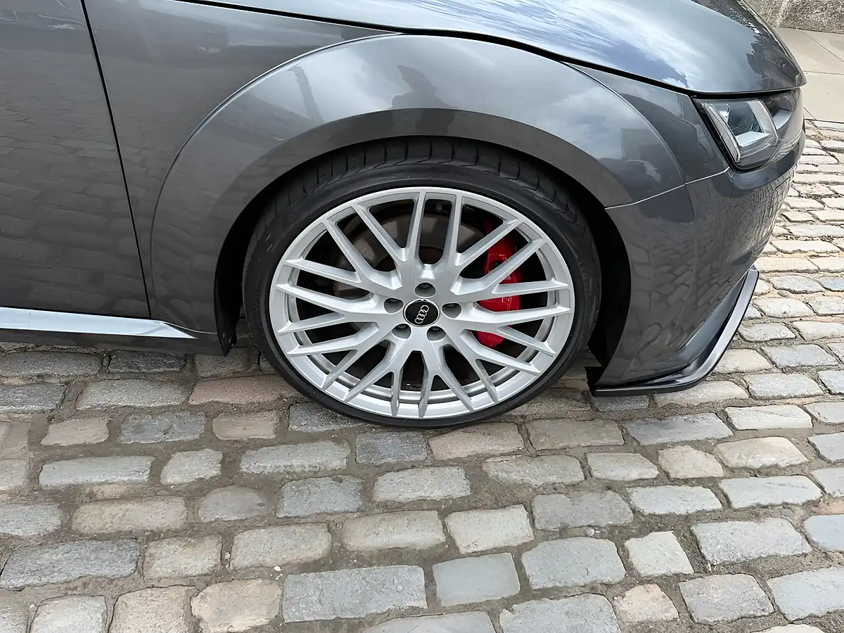 Used 2016 Audi Tts Coupe Grey - Interior and Exterior details 12