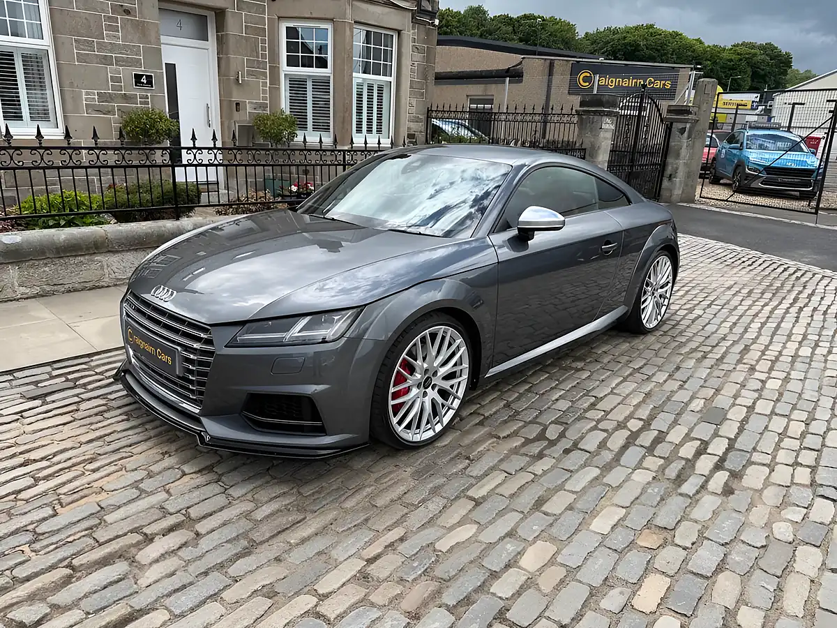 Used 2016 Audi Tts Coupe Grey - Interior and Exterior details 3