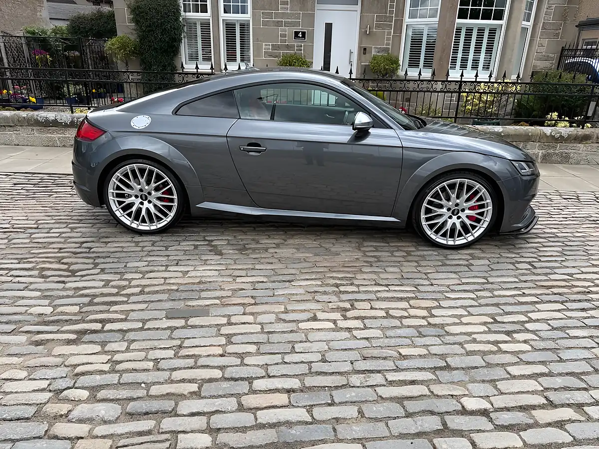 Used 2016 Audi Tts Coupe Grey - Interior and Exterior details 4