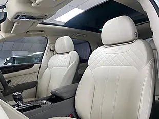 Used 2016 Bentley Bentayga Moonbeam Silver - Interior and Exterior details 15