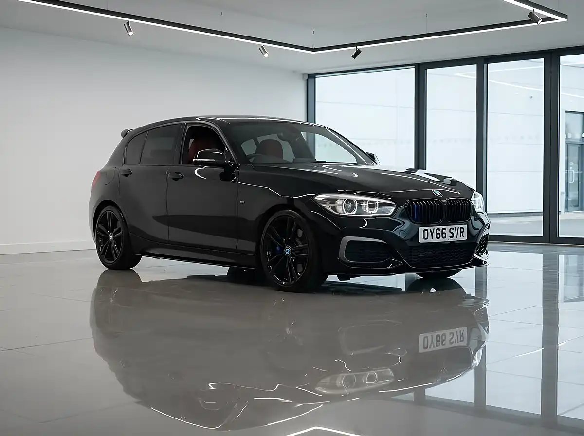 Used 2016 BMW 1 Series 5-door Black - Interior and Exterior details 9