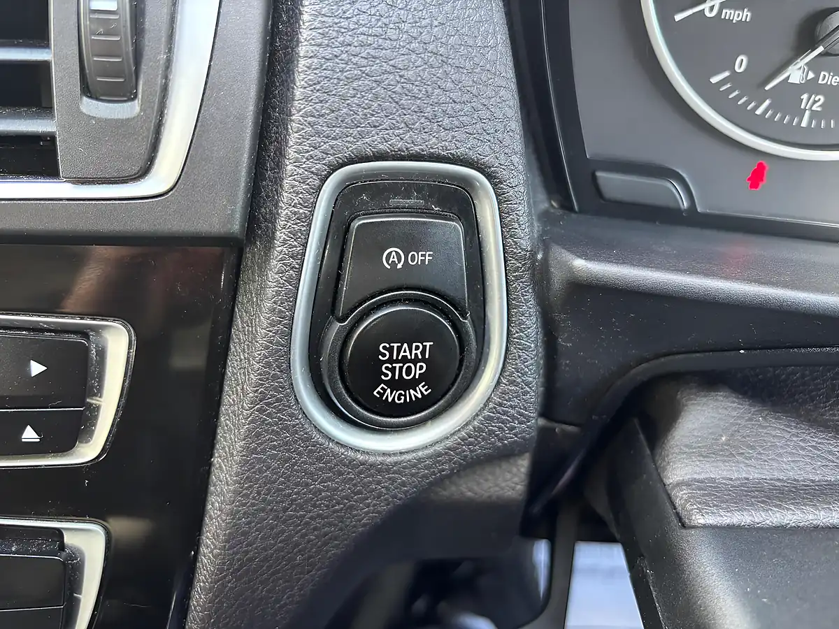 Used 2016 BMW 1 Series Ed Plus Blue - Interior and Exterior details 11