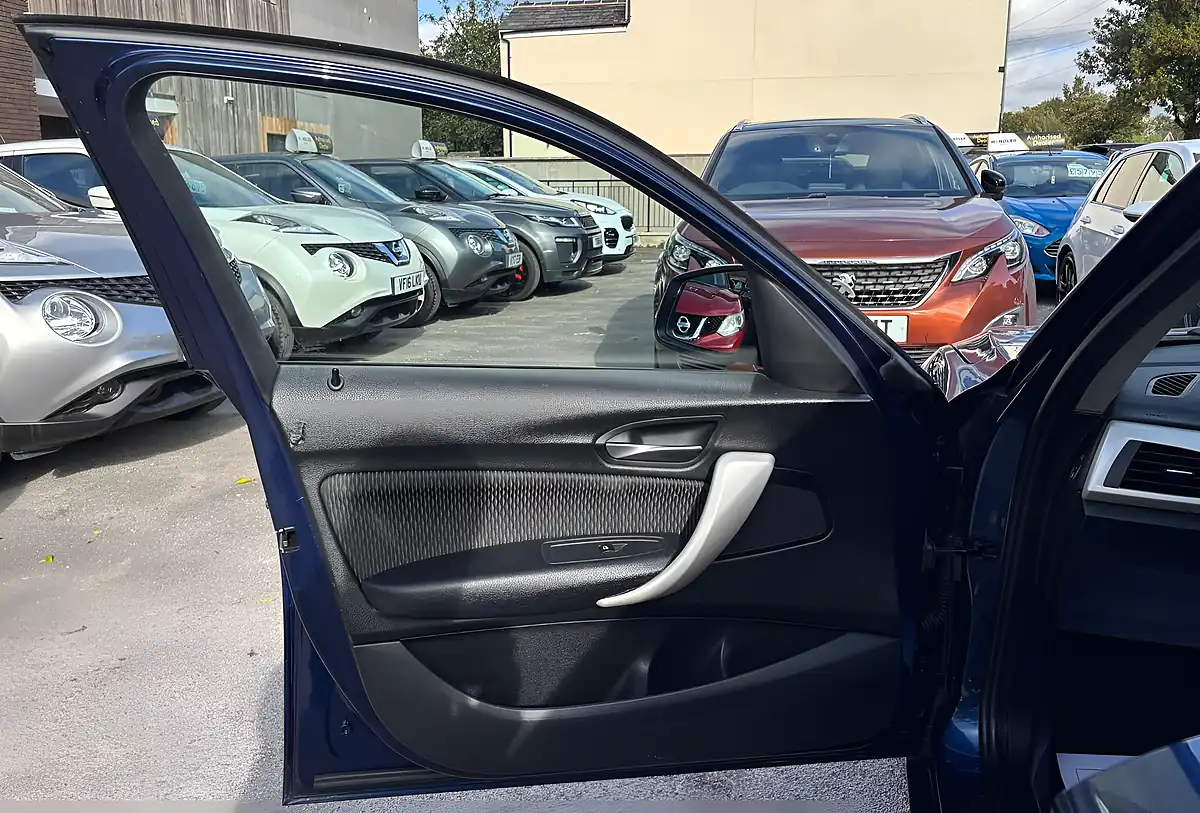 Used 2016 BMW 1 Series Ed Plus Blue - Interior and Exterior details 12