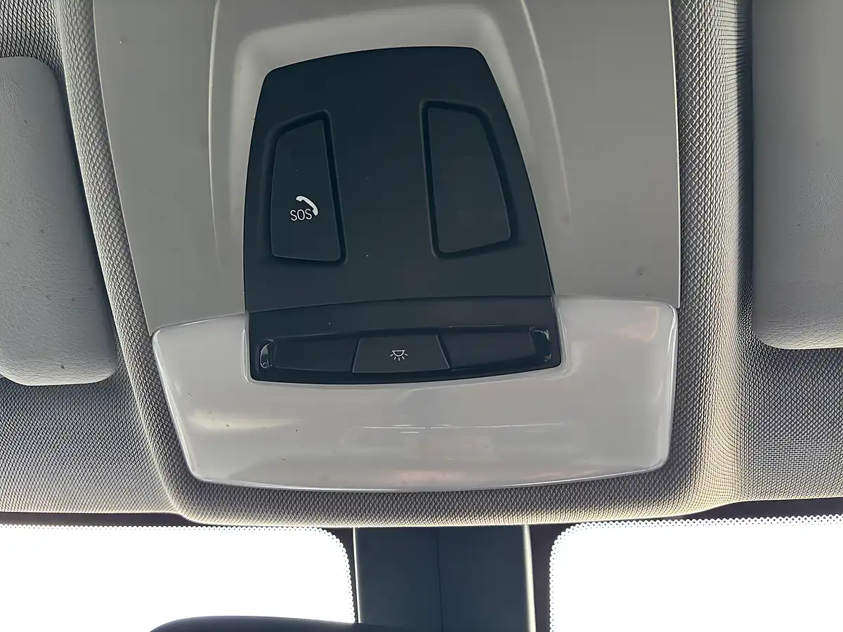 Used 2016 BMW 1 Series Ed Plus Blue - Interior and Exterior details 17