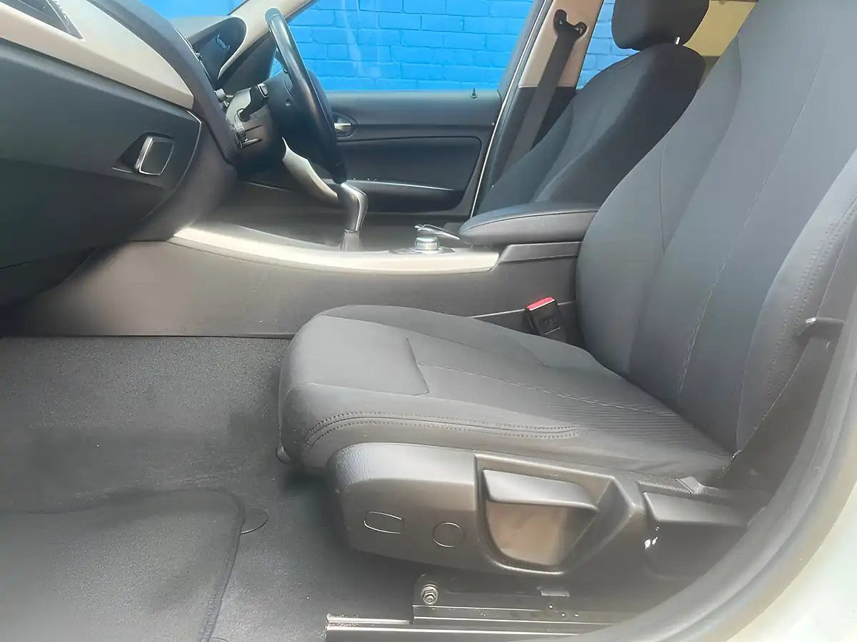 Used 2016 BMW 1 Series Ed Plus White - Interior and Exterior details 10