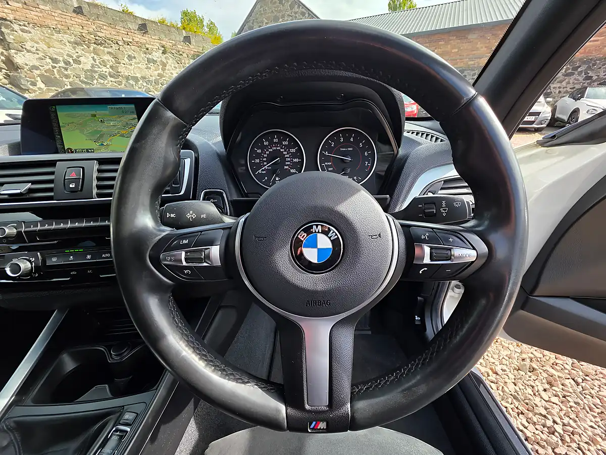 Used 2016 BMW 1 Series M Sport Alpine White - Interior and Exterior details 9