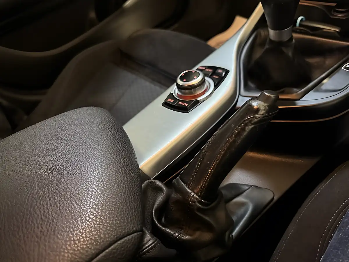 Used 2016 BMW 1 Series M Sport White - Interior and Exterior details 17