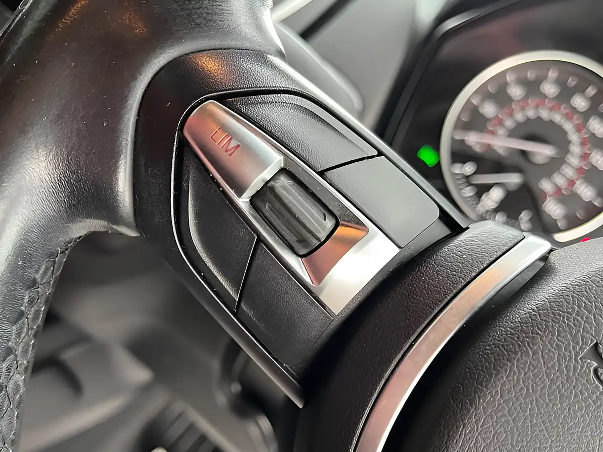 Used 2016 BMW 1 Series M Sport White - Interior and Exterior details 12