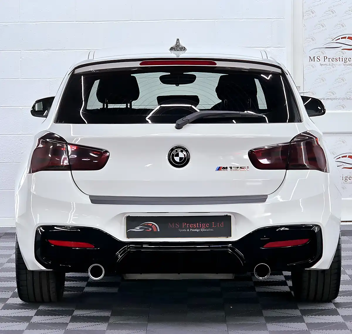 Used 2016 BMW 1 Series M135i Alpine White - Interior and Exterior details 10
