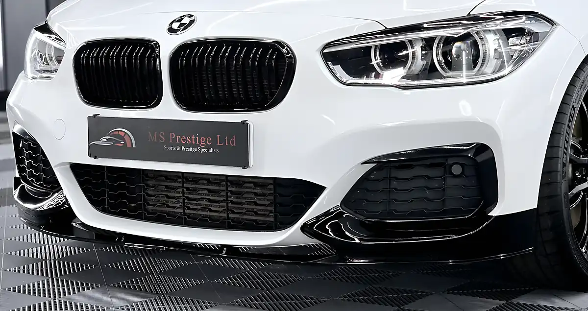 Used 2016 BMW 1 Series M135i Alpine White - Interior and Exterior details 7