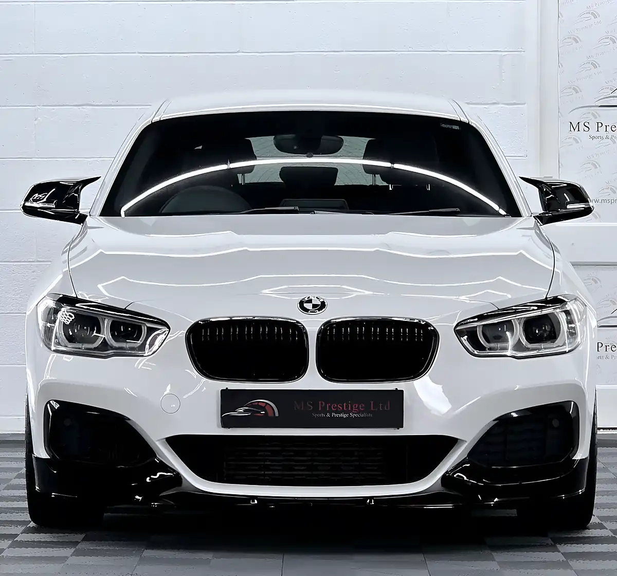 Used 2016 BMW 1 Series M135i Alpine White - Interior and Exterior details 8