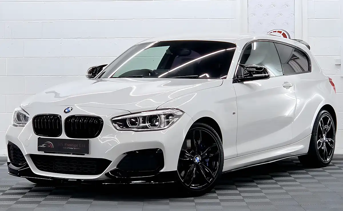 Used 2016 BMW 1 Series M135i Alpine White - Front View