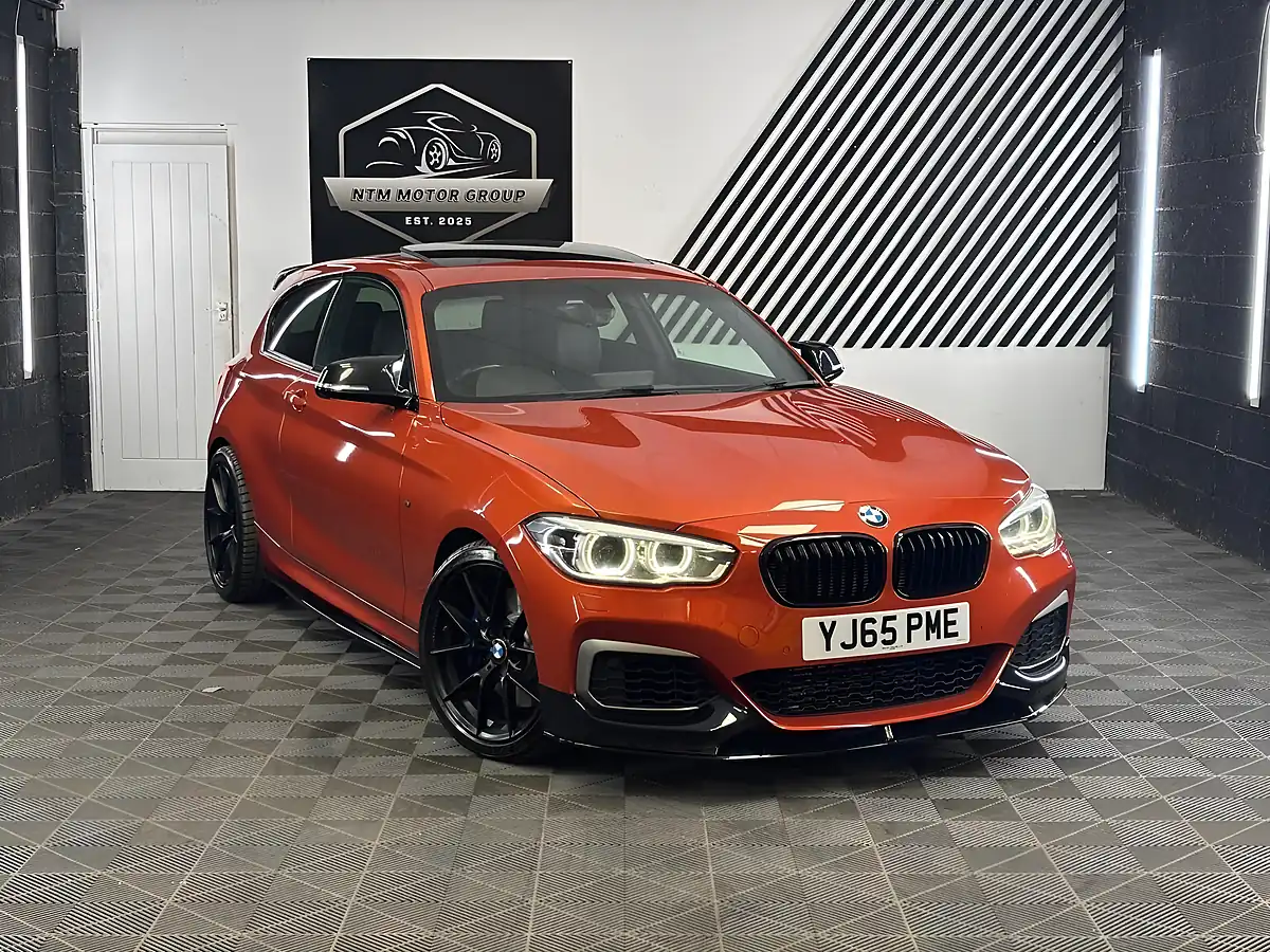 Used 2016 BMW 1 Series M135i Valencia Orange - Interior and Exterior details 3