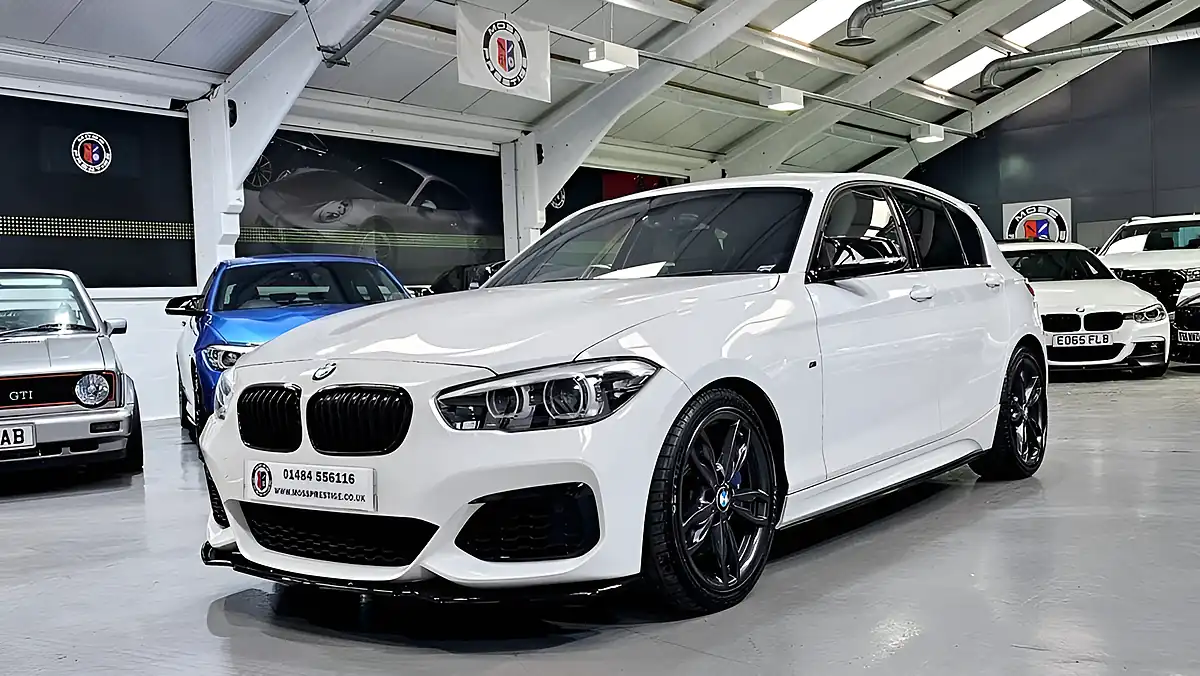 Used 2016 BMW 1 Series M135i White - Interior and Exterior details 8