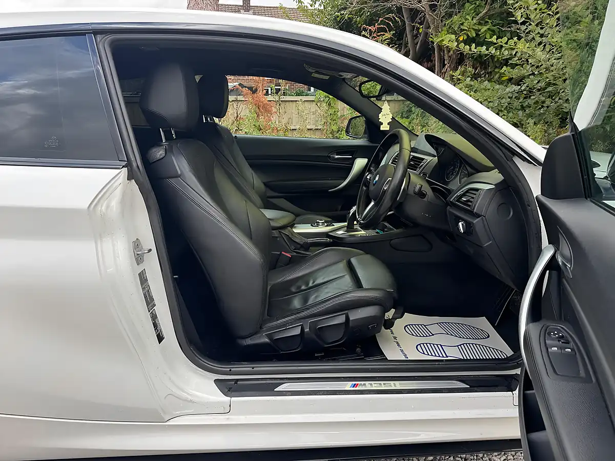 Used 2016 BMW 1 Series M135i White - Interior and Exterior details 10