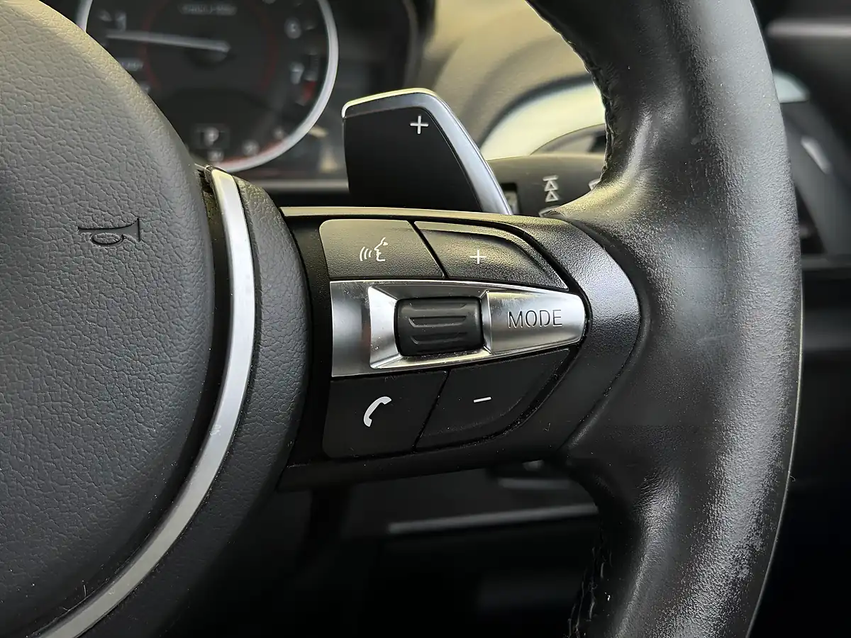Used 2016 BMW 1 Series M135i White - Interior and Exterior details 12