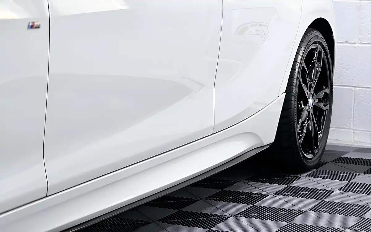 Used 2016 BMW 1 Series M140i Alpine White - Interior and Exterior details 14