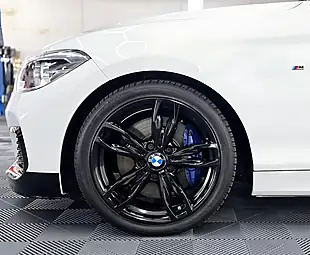 Used 2016 BMW 1 Series M140i Alpine White - Interior and Exterior details 15
