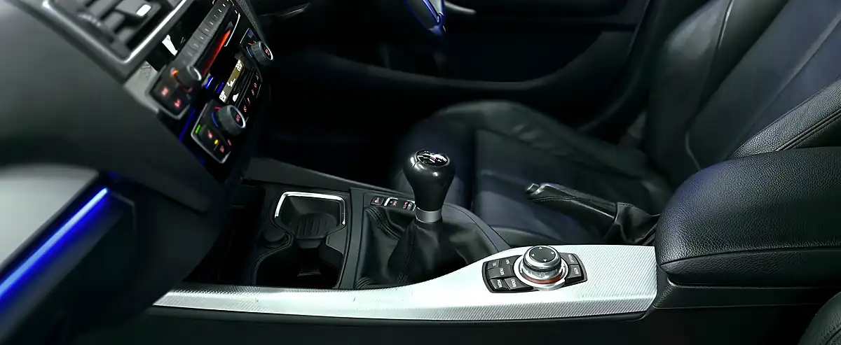 Used 2016 BMW 1 Series M140i Alpine White - Interior and Exterior details 17