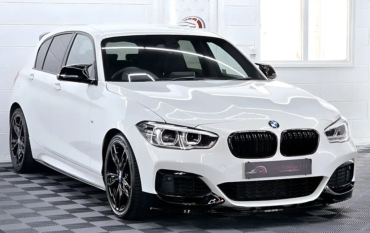 Used 2016 BMW 1 Series M140i Alpine White - Interior and Exterior details 4