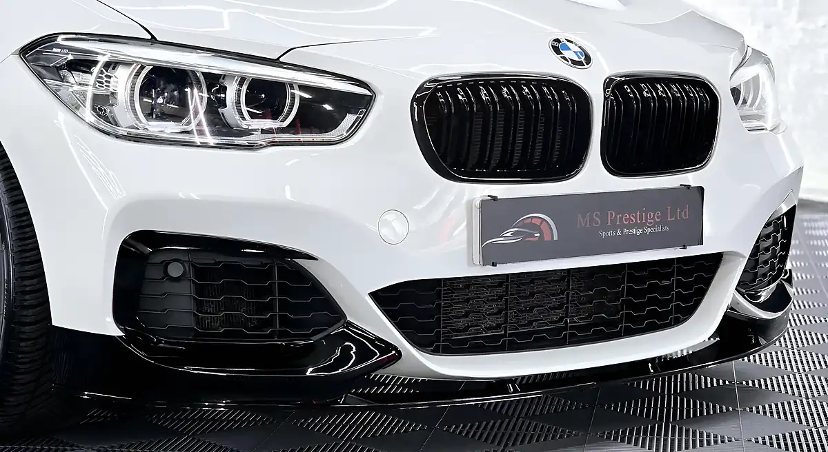 Used 2016 BMW 1 Series M140i Alpine White - Interior and Exterior details 5